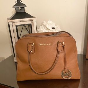 Micheal Kors Bowling Bag purse